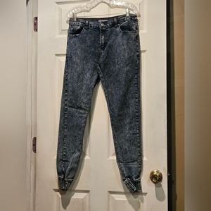 RESPECT OUR KINGDOM JEANS